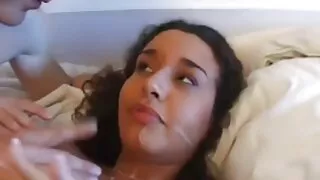 Forato voglio vedere porno Culo con gli occhiali da Troia e sborrata facciale