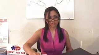 La vorrei vedere film porno rossa si toglie il vestito Bordeaux e fa una scopata anale con il fidanzato Atletico