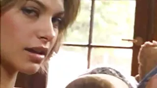 Bionda portato a casa voglio vedere un film porno dai Capelli rossi pulcino per FFM sesso con il suo amato