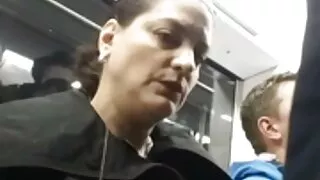 Ragazzo leccare la figa di bellezza e scopata voglio vedere un film porno attraverso il preservativo